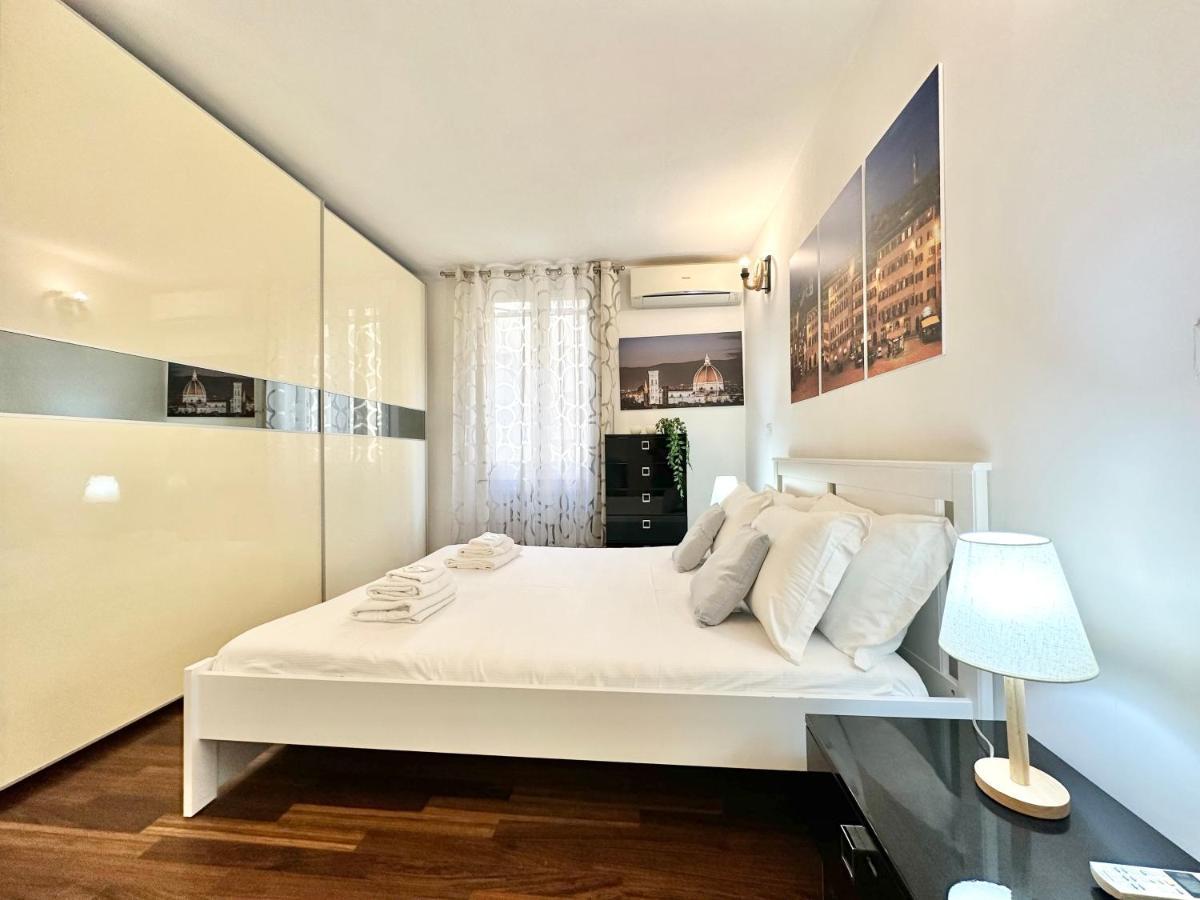 A 2 Passi Dal Duomo Con Parcheggio E 3 Camere Florença Exterior foto